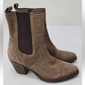 FRYE Mera Chelsea Boot Brown Suede Leather Western Style Stretch Size 10 M